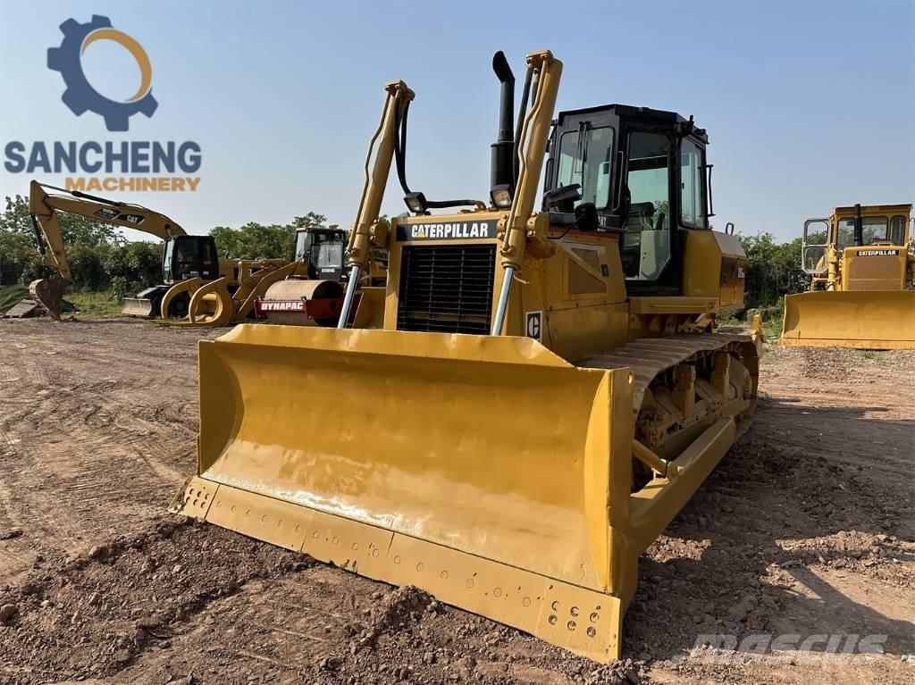 CAT D6G Dozers - Tratores rastos