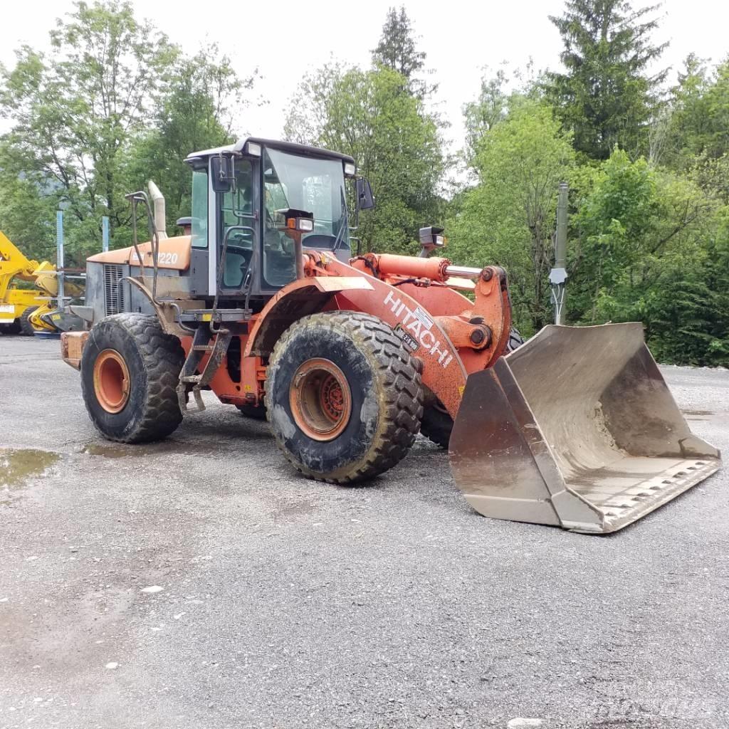 Hitachi ZW 220 Carregadeiras de rodas