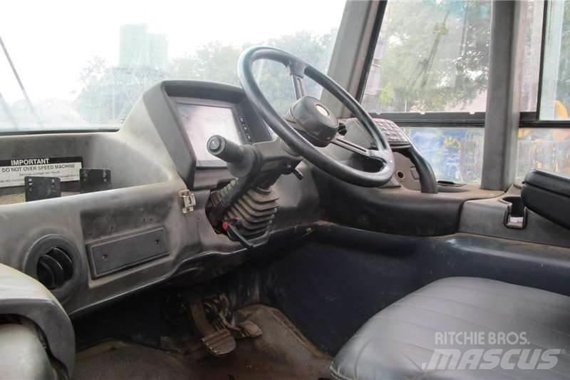 Bell B30D 22000L Outros Camiões