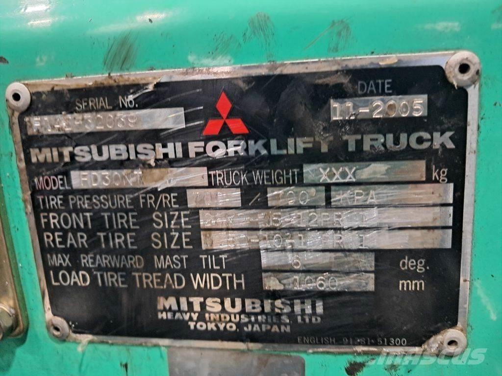 Mitsubishi FD30NT Empilhadores Diesel