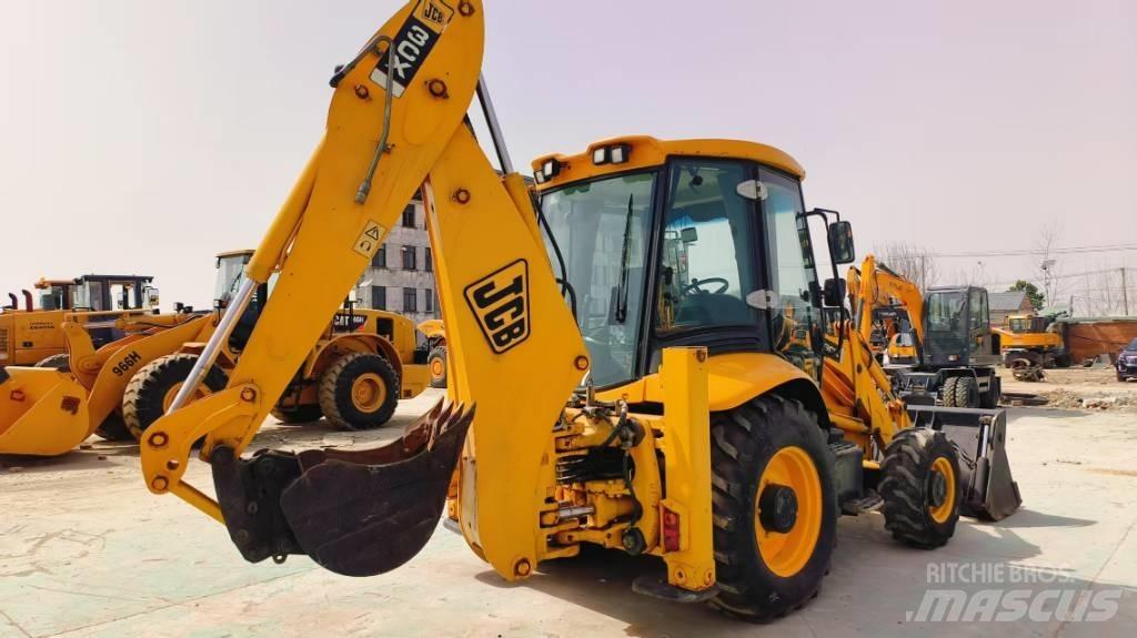 JCB 3 CX Retroescavadeiras