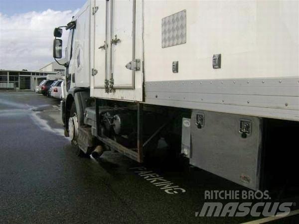 Mack Premium Outros