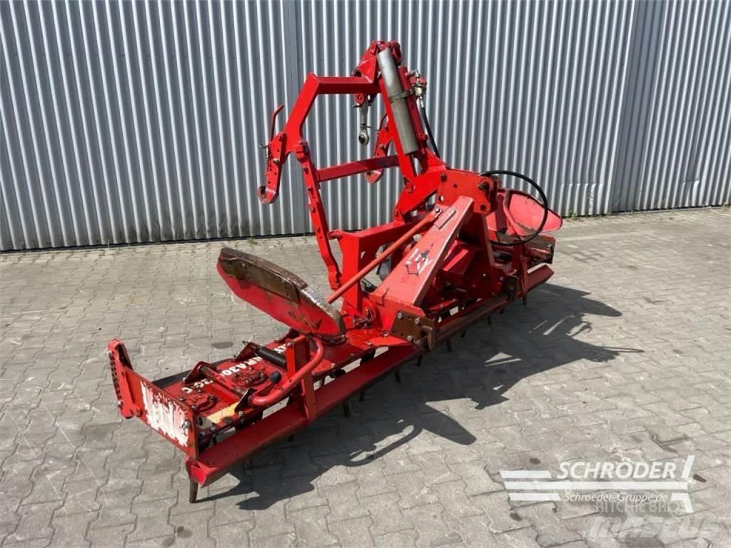 Lely 3,00 M Perfuradoras combinadas