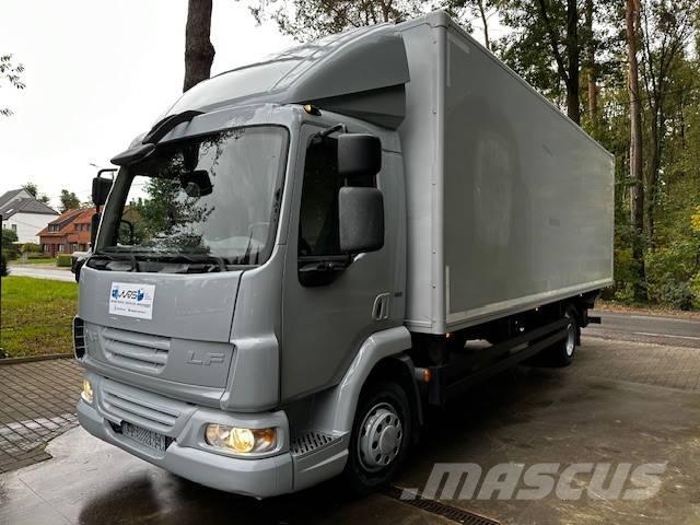 DAF LF 12.220 Caminhões de caixa fechada