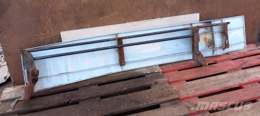 MAN TGA.     81629100144 Cabines e interior