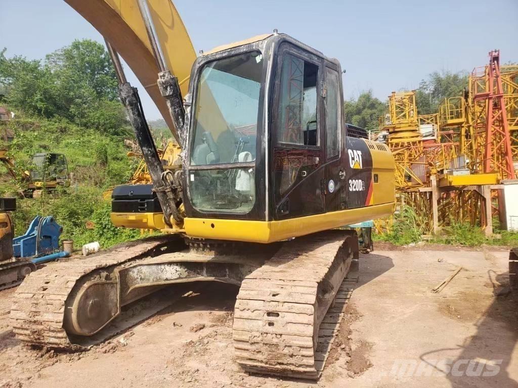 CAT 320 D Escavadeiras de esteiras