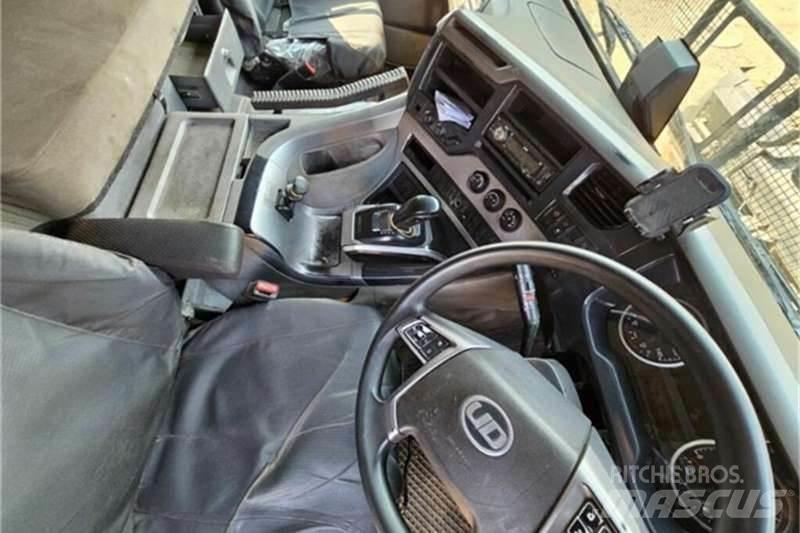 UD TRUCKS QUON Outros Camiões