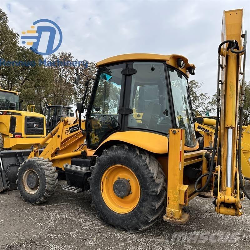 JCB 3 CX Retroescavadeiras