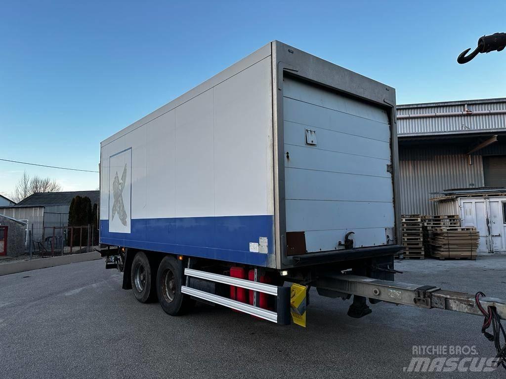 Schmitz HG152 Reboques de caixa fechada