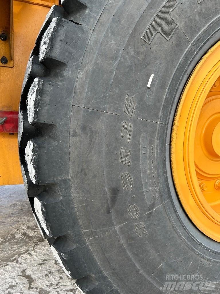 Hyundai HL 940 Carregadeiras de rodas