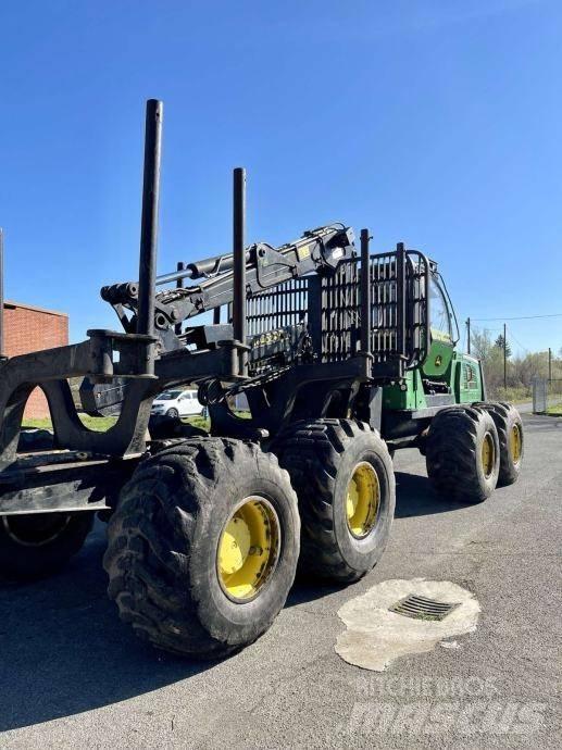 John Deere 1910 E Forwarders florestais