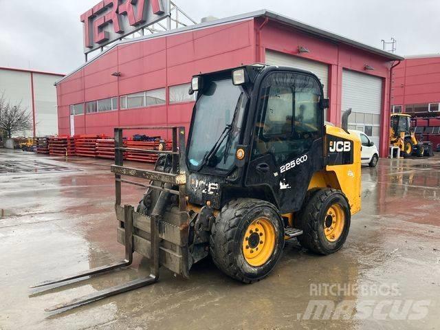 JCB 225 Minicarregadeiras
