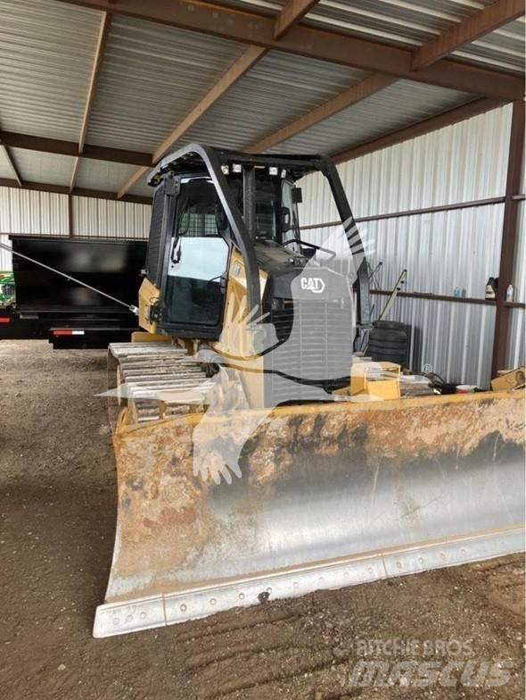 CAT D3 Dozers - Tratores rastos