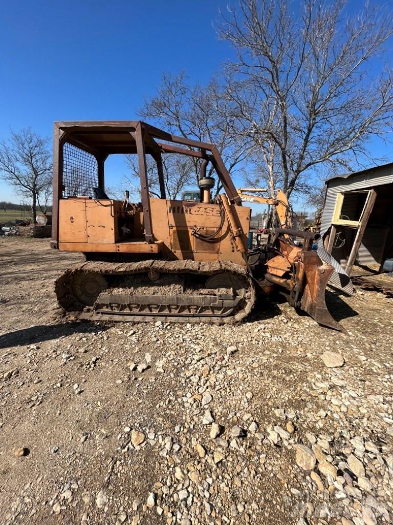 CASE 850 C Dozers - Tratores rastos