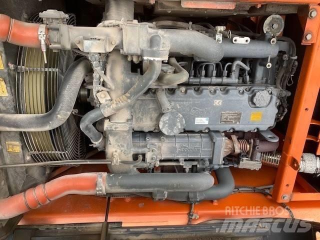 Doosan DX 225 LC-3 Escavadeiras de esteiras