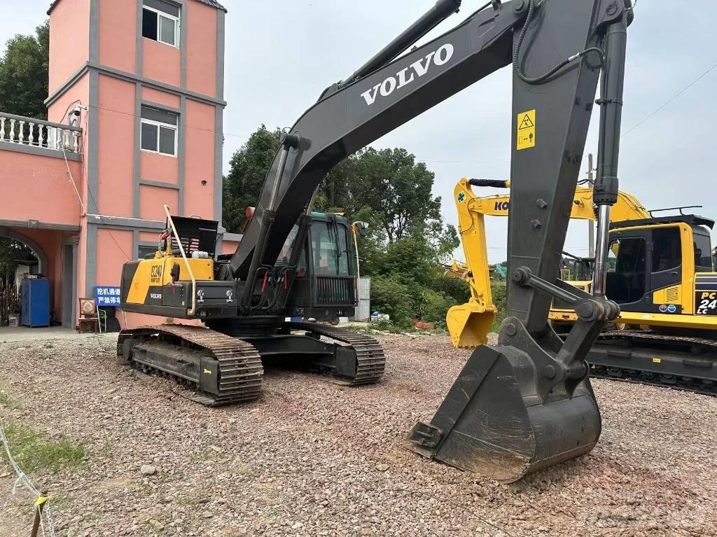 Volvo EC 240 Escavadeiras de esteiras