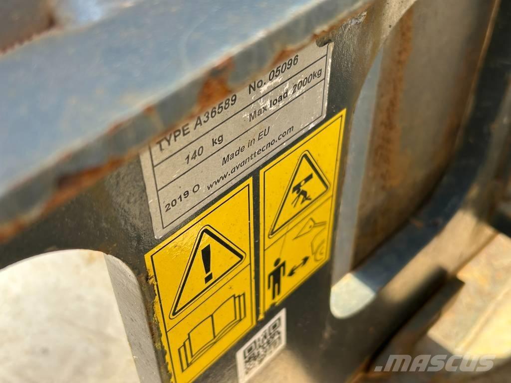 Avant 760 I Máquinas utilitárias