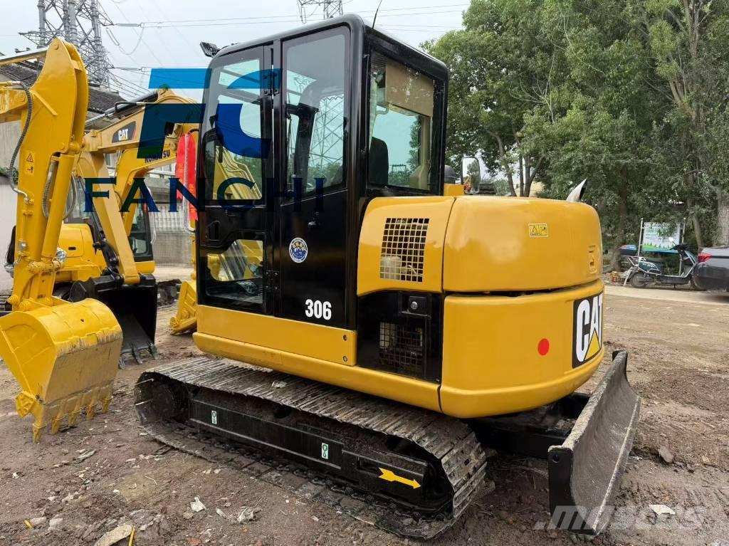 CAT 306 Miniescavadeiras