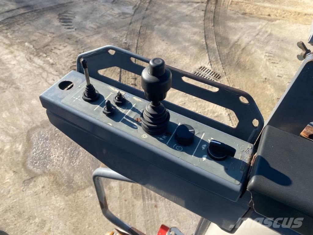 Wirtgen W 130 F Moinhos de asfalto a frio