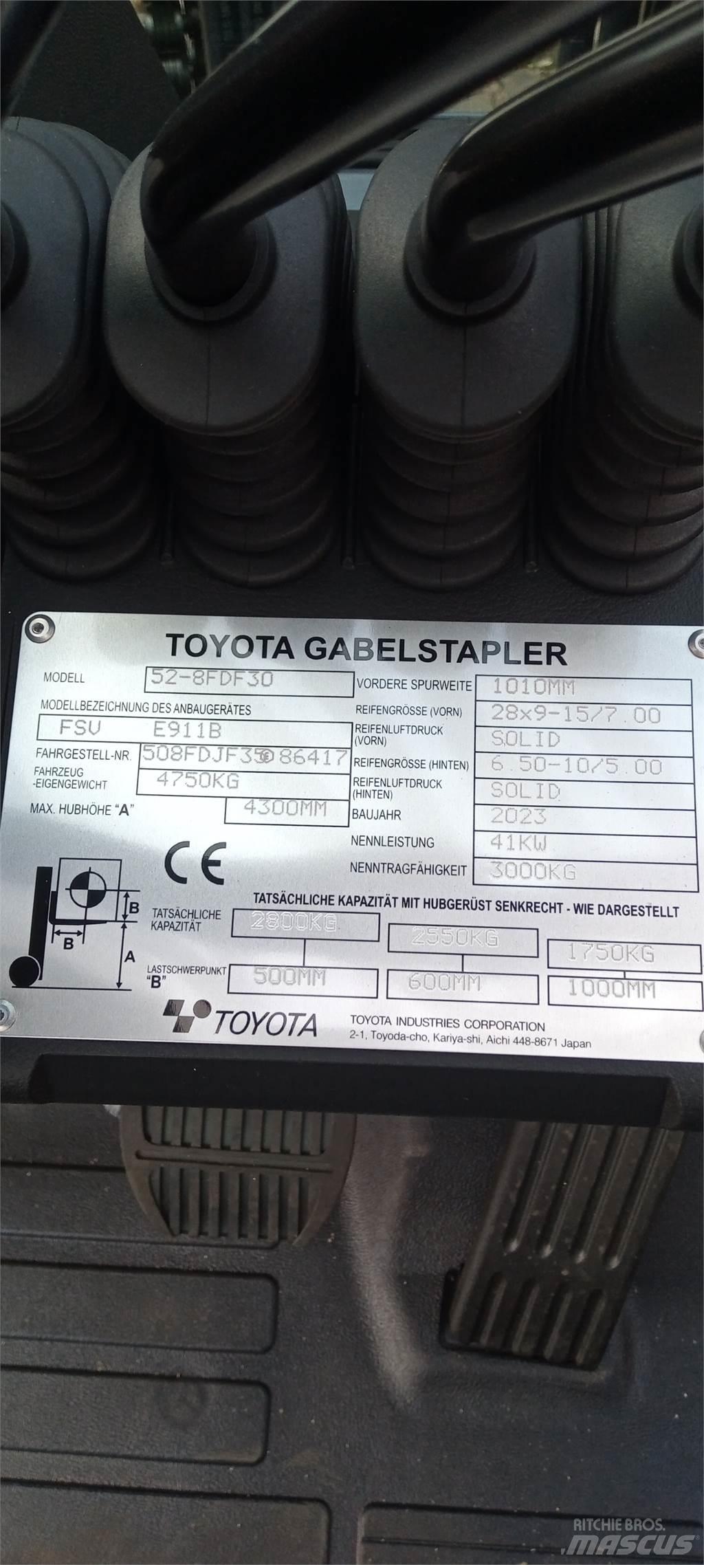Toyota 52-8FDF30 Empilhadores Diesel
