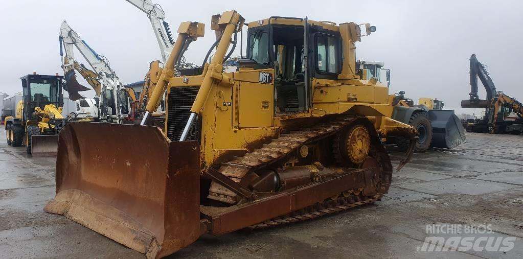 CAT D 6 T XL Dozers - Tratores rastos