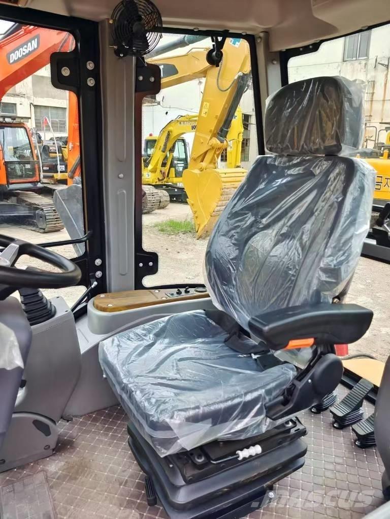 CAT 420 F Retroescavadeiras