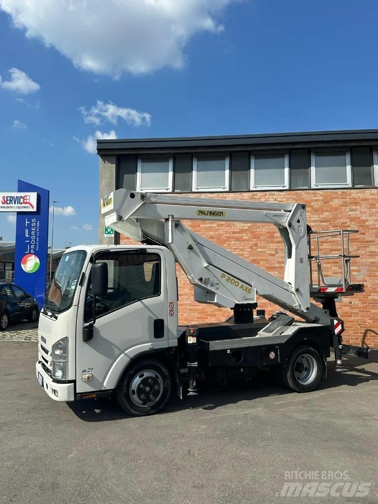 Palfinger P 200 AXE Plataformas aéreas montadas em camião