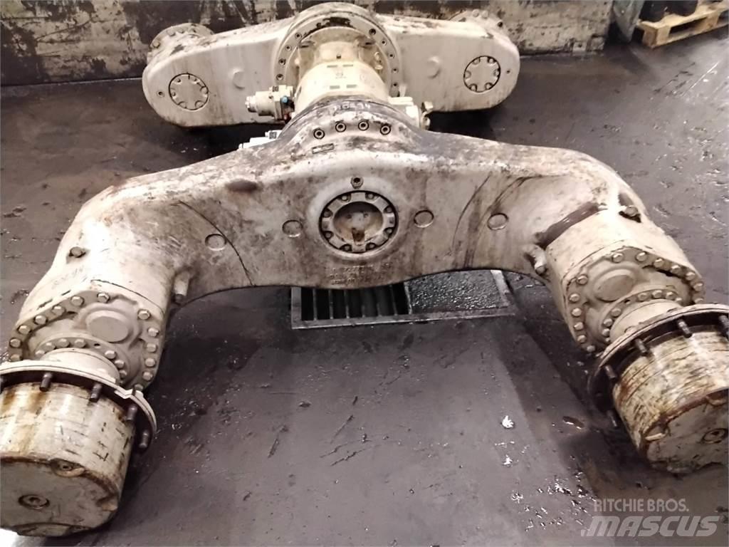Rottne F18 Transmissăo