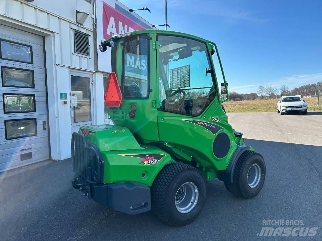 Avant E 527 Med  hytt Minicarregadeiras