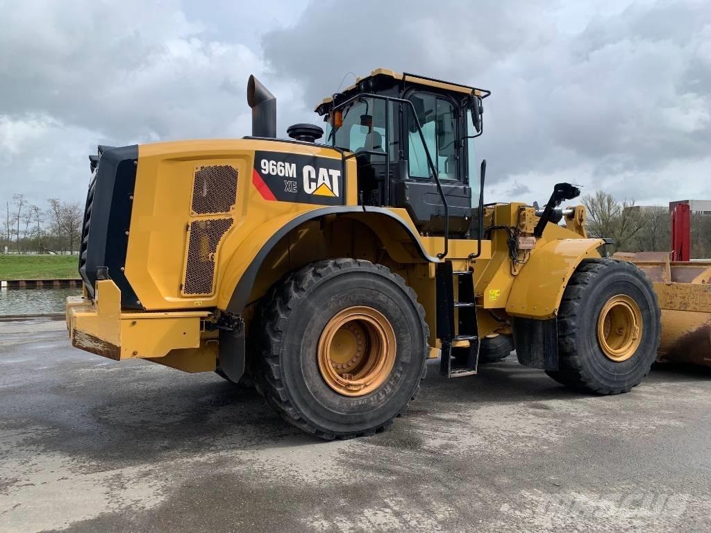 CAT 966 M XE Carregadeiras de rodas