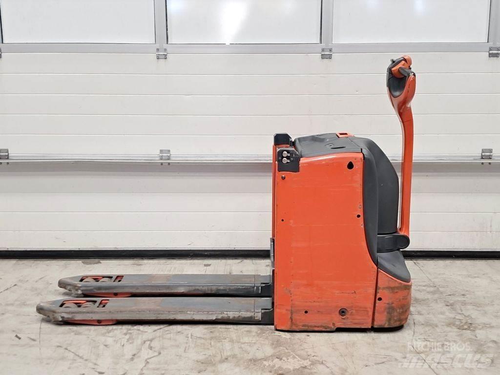 Linde T16L Movimentadores manuais de palettes