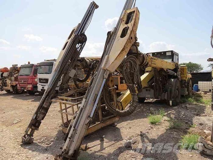 Atlas Copco E2C Perfuradoras de superfície