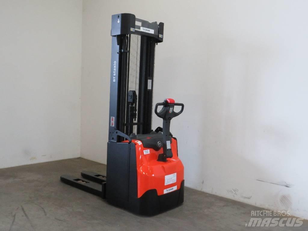 BT SWE 160 Empilhador para operador externo
