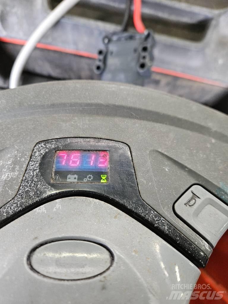 BT LPE250 Porta-paletes com plataforma