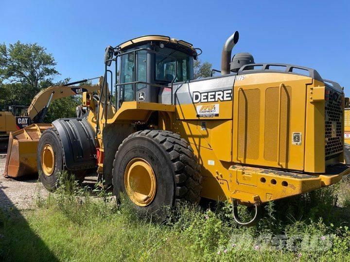 John Deere 824K-II Carregadeiras de rodas