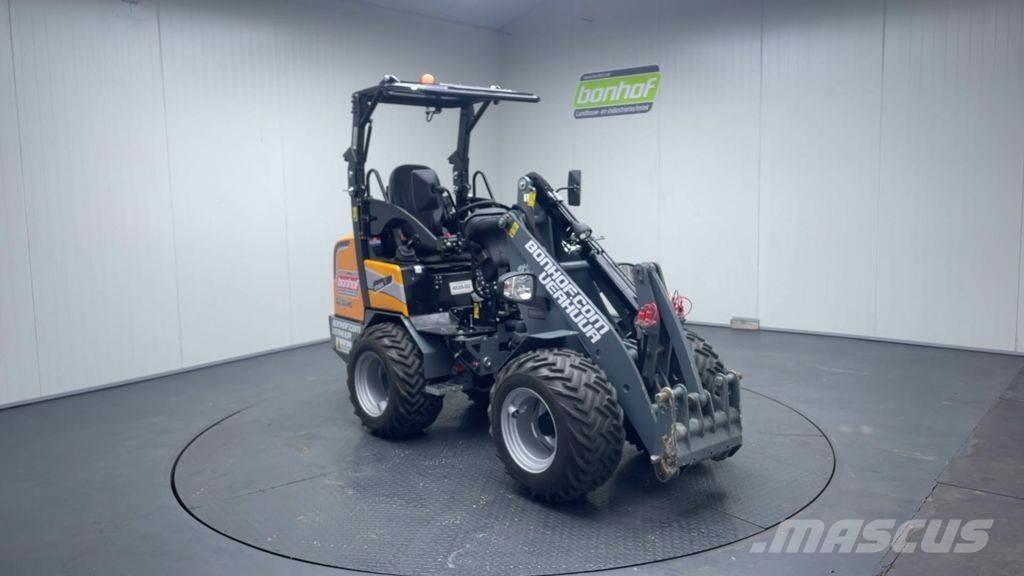 GiANT G2300 HD Carregadeiras de rodas