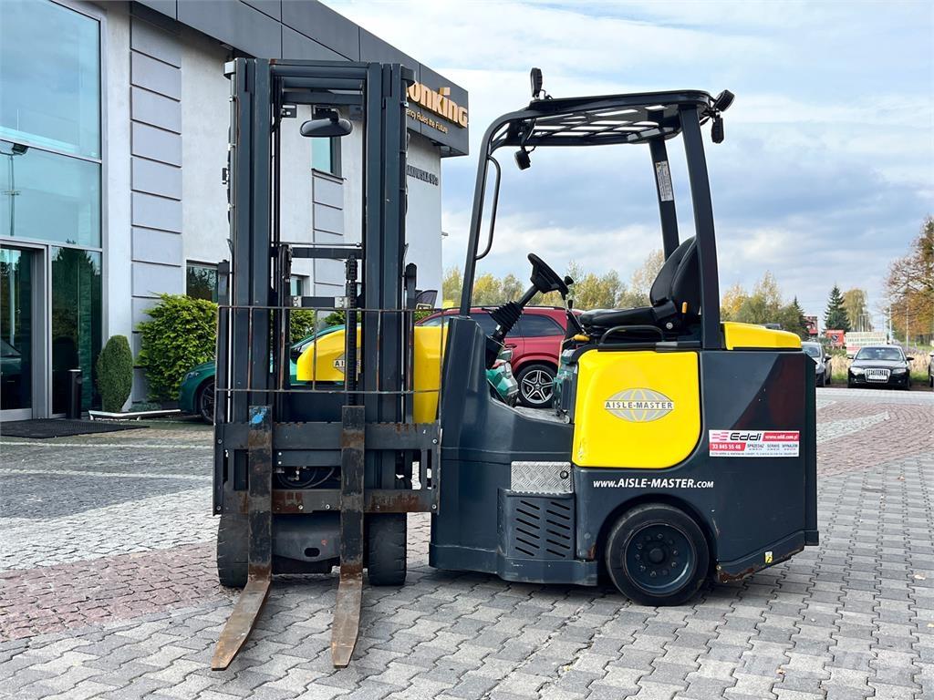 Aisle-Master 15NE Empilhadores de via estreita