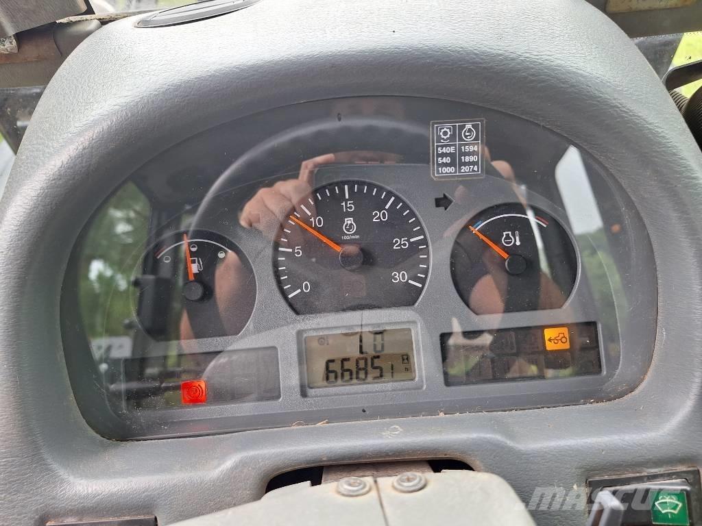 Valtra A 95 Tratores Agrícolas usados