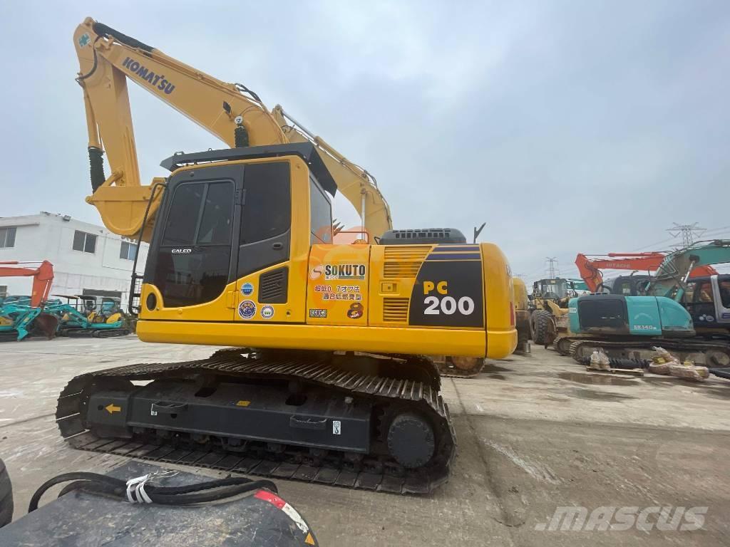 Komatsu PC 200-8 Escavadeiras de esteiras