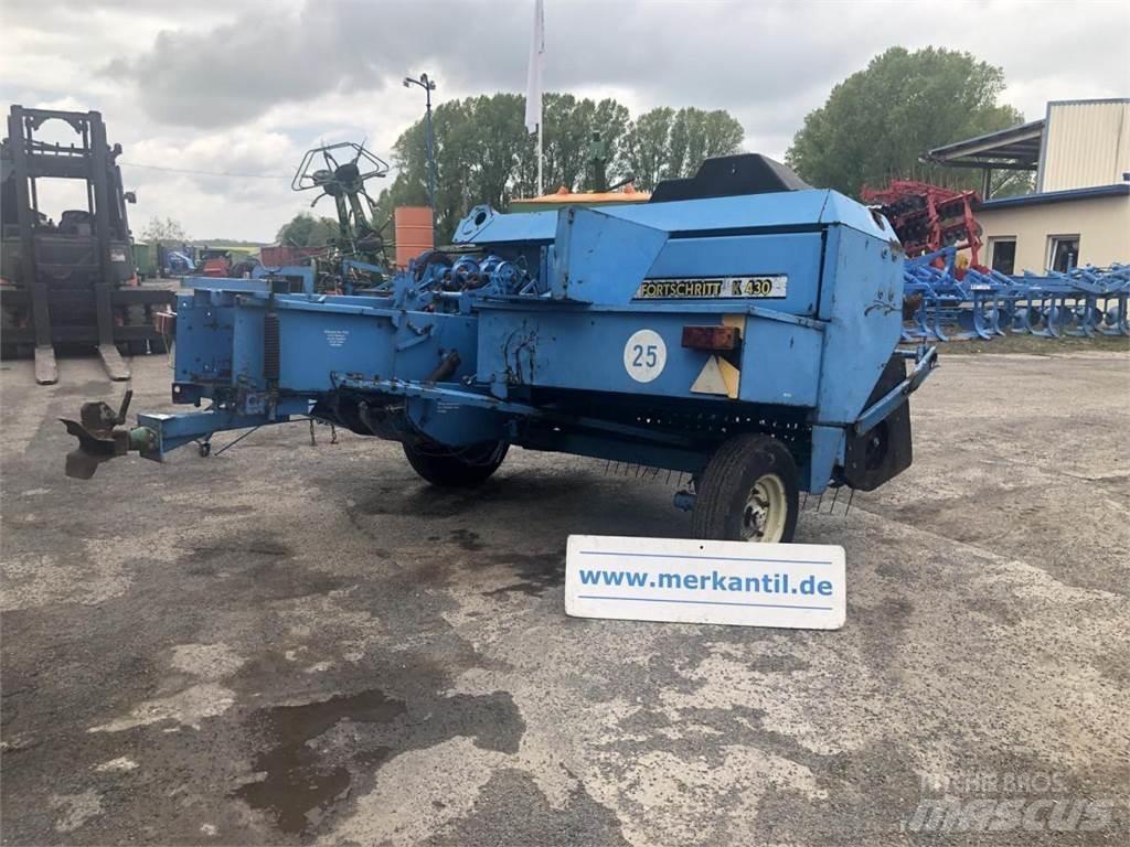 Fortschritt K 430 Enfardadeira de fardos quadrados