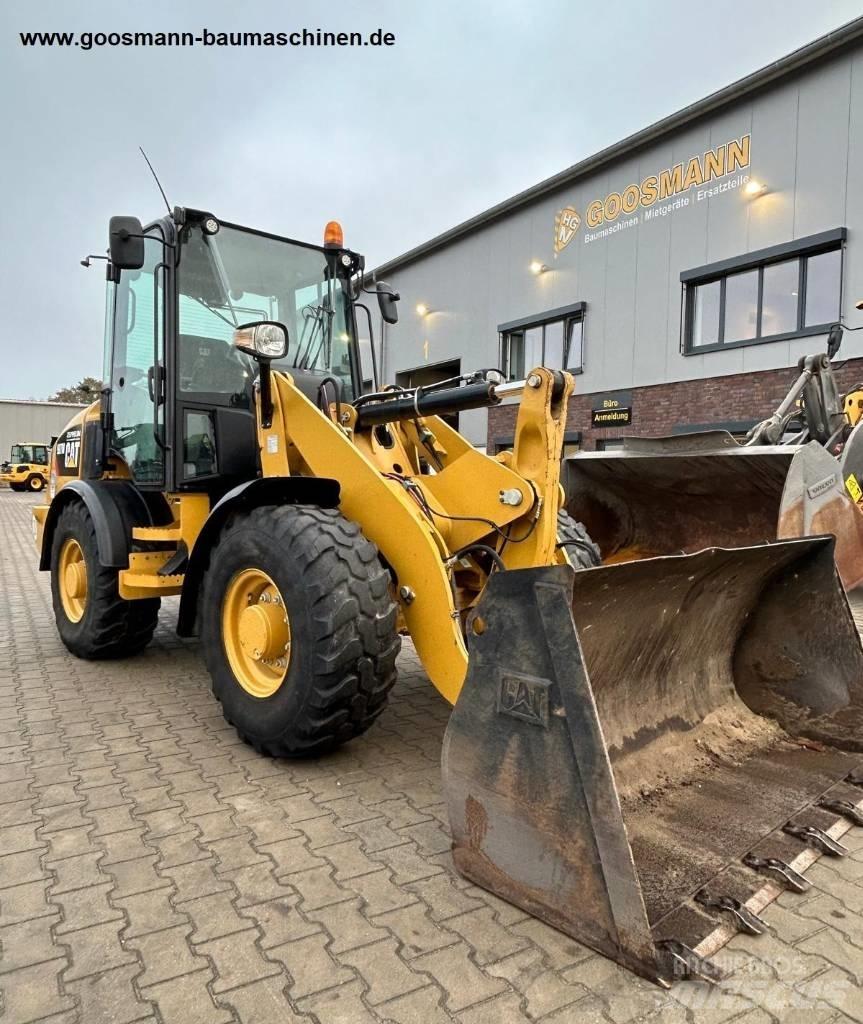 CAT 907 M Carregadeiras de rodas