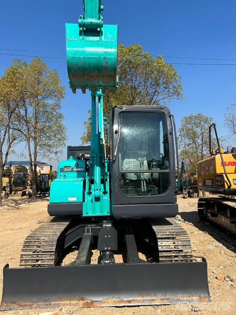 Kobelco SK 75 Miniescavadeiras