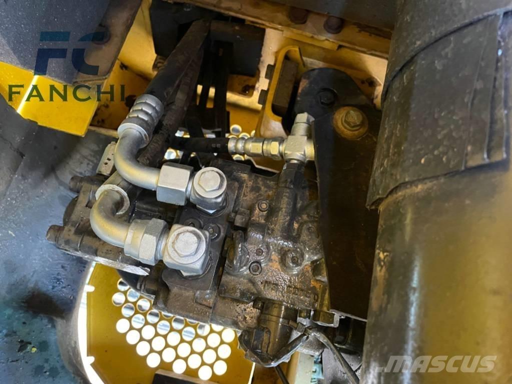 Komatsu PC 56-7 Escavadeiras de esteiras