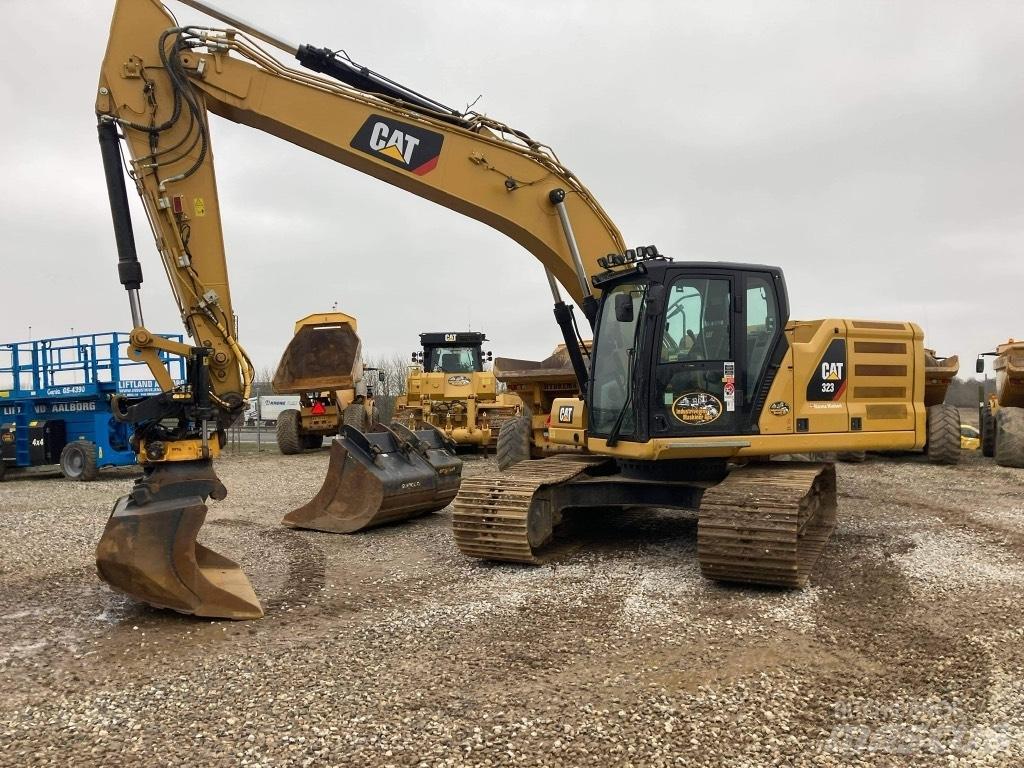 CAT 323 - nextgen Escavadeiras de esteiras