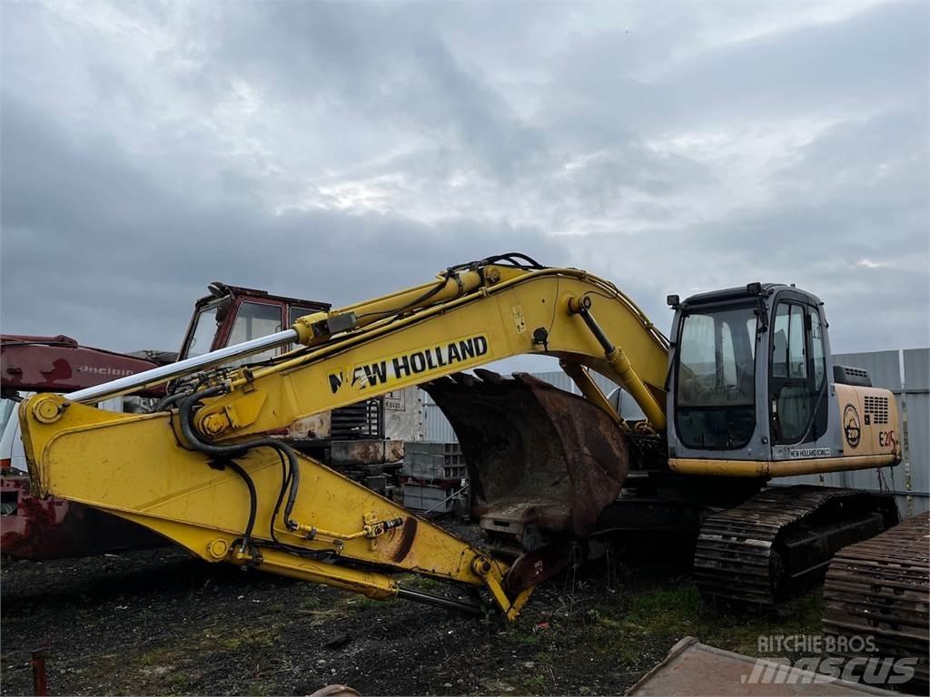 New Holland E 215 Construção - Outros
