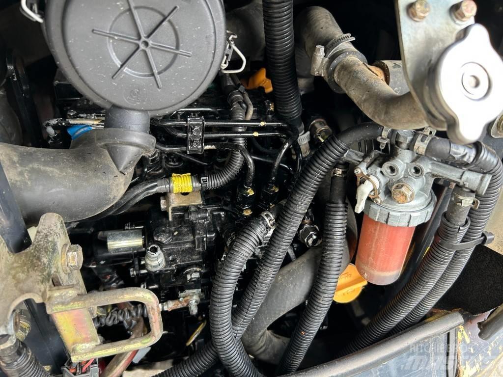 Hitachi ZX 18-3 CLR Miniescavadeiras