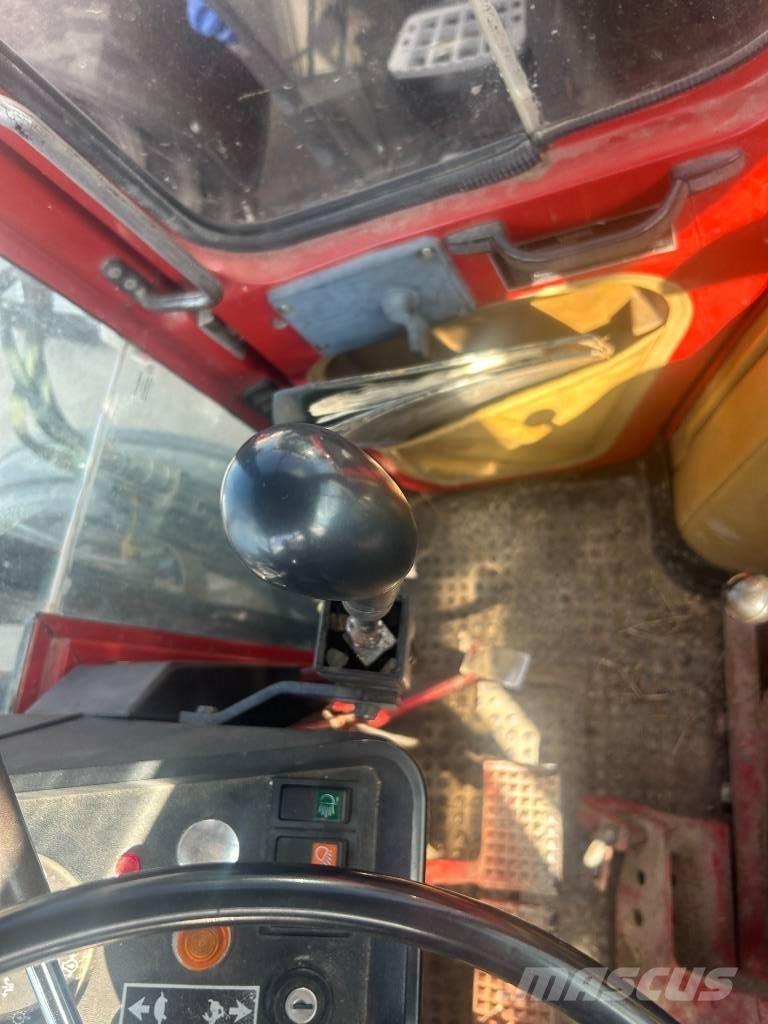 International 685 XL Tratores Agrícolas usados