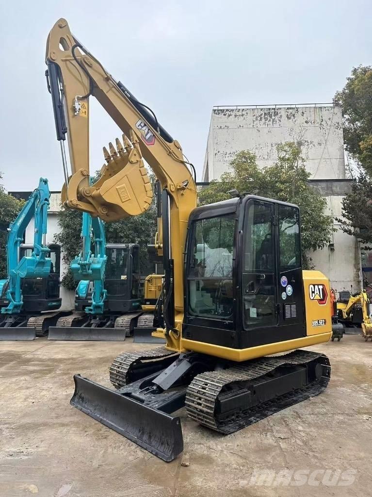 CAT 305.5 Miniescavadeiras
