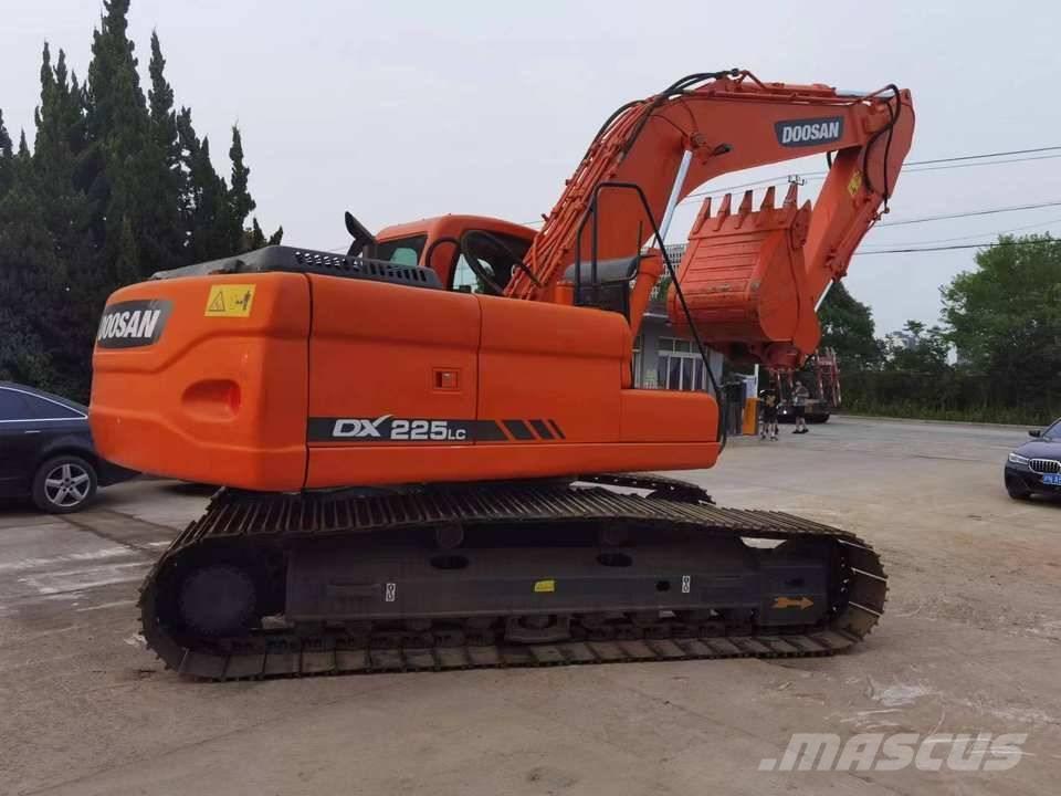 Doosan dx225 Escavadeiras de esteiras
