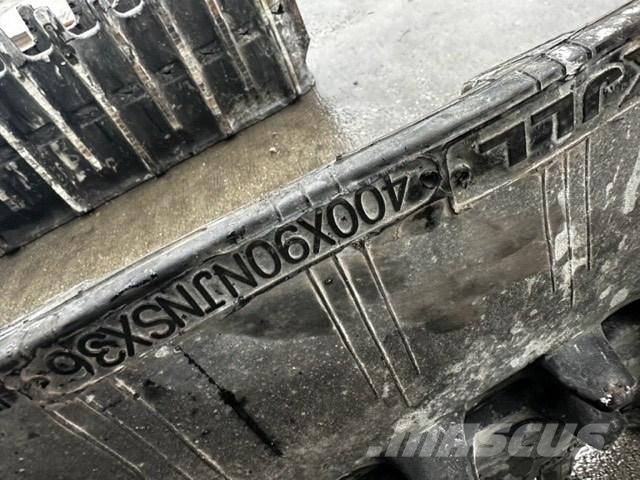 Kubota Kubota 400X90 Chains / Rastos